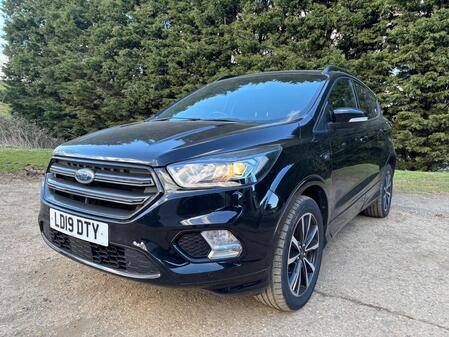 FORD KUGA 2.0 TDCi ST-Line
